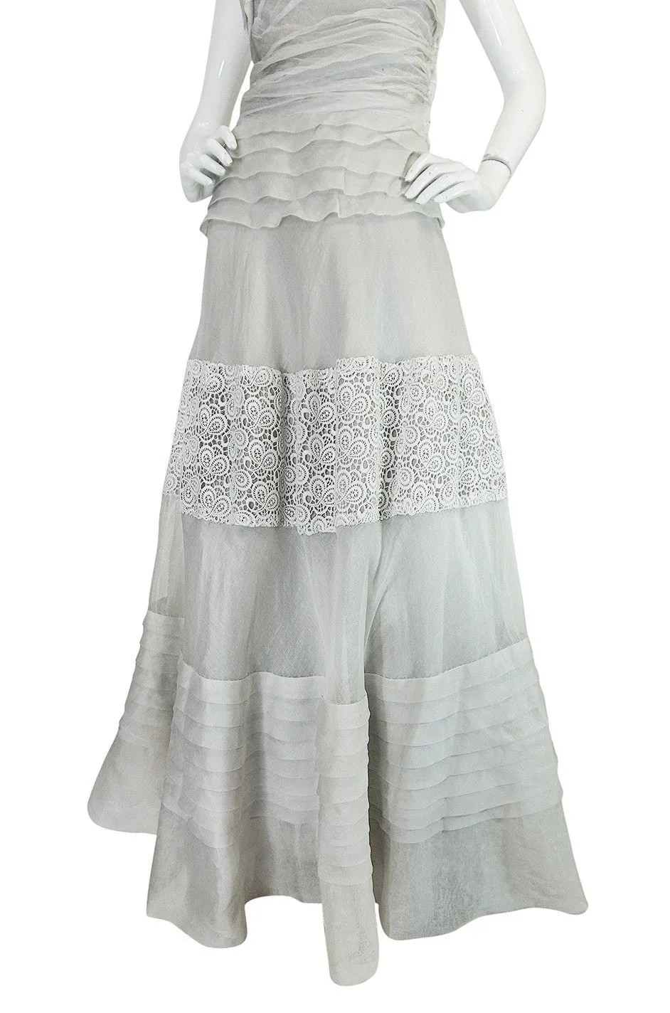 1950s Hardy Amies Couture Fine Silk Organza & Lace Dress