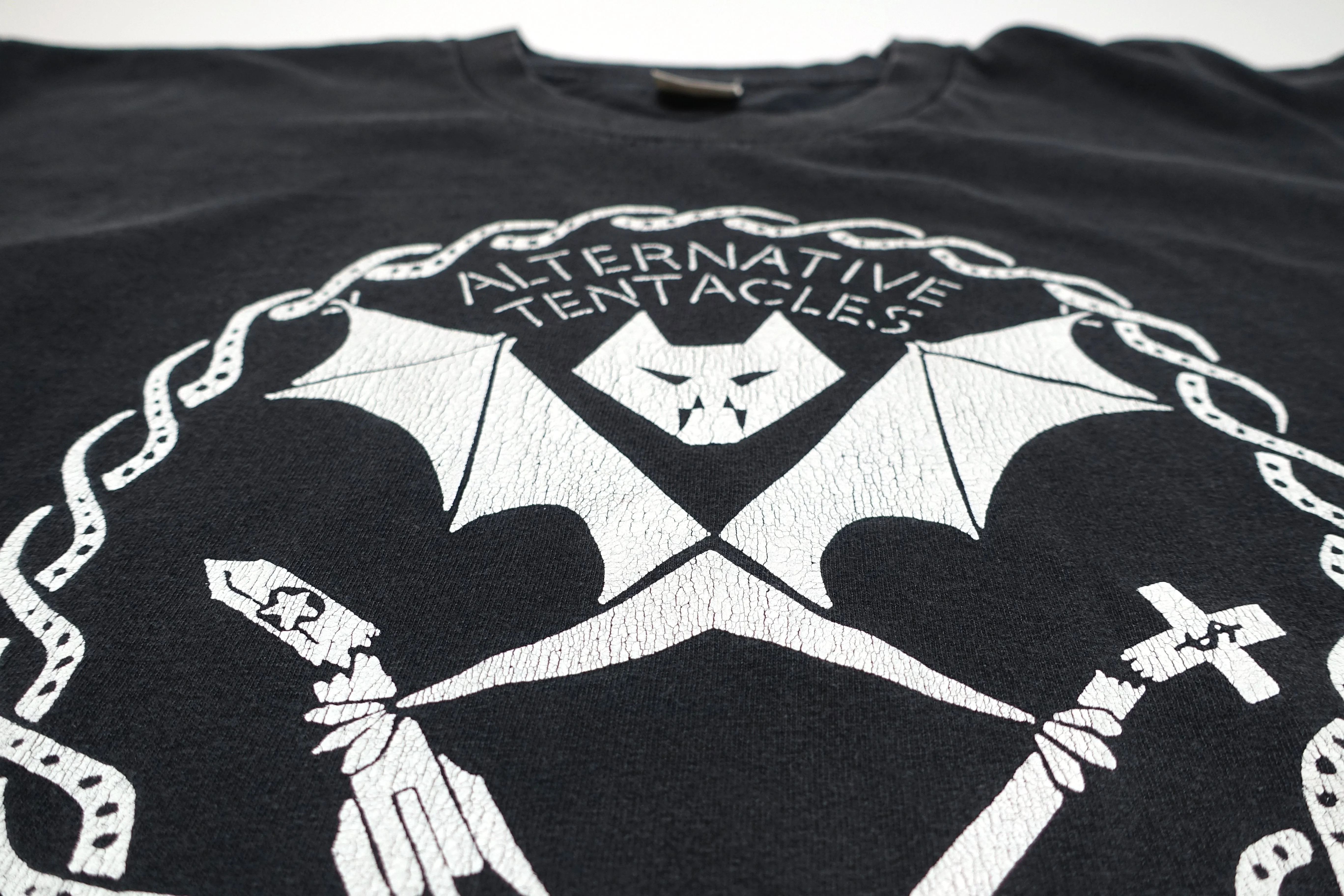 Alternative Tentacles ‎– Winston Smith Bat Logo 90's Shirt Size XL