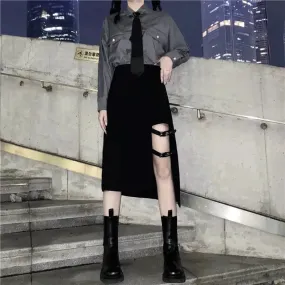 Asymmetrical Black Skirt With Belt Buckle