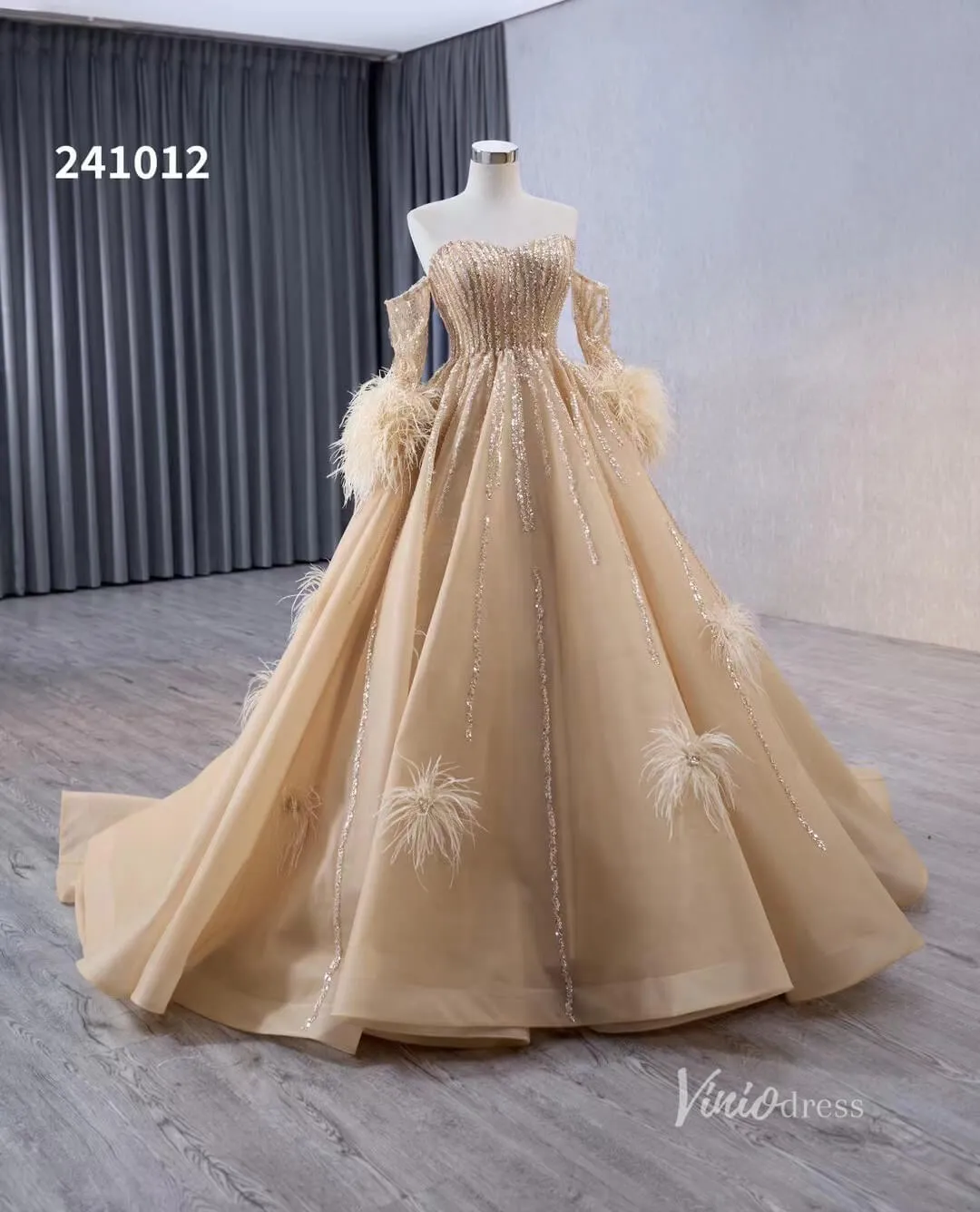 Beaded Light Gold Ball Gown Wedding Dresses with Removable Long Feather Sleeves 241012