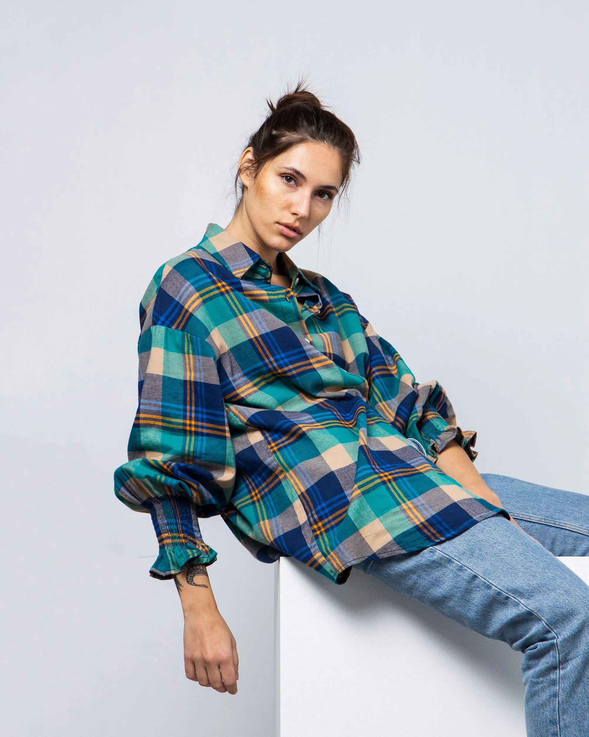 CHECKED RUFFLES SLEEVES WOOL SHIRT 1813 - قميص