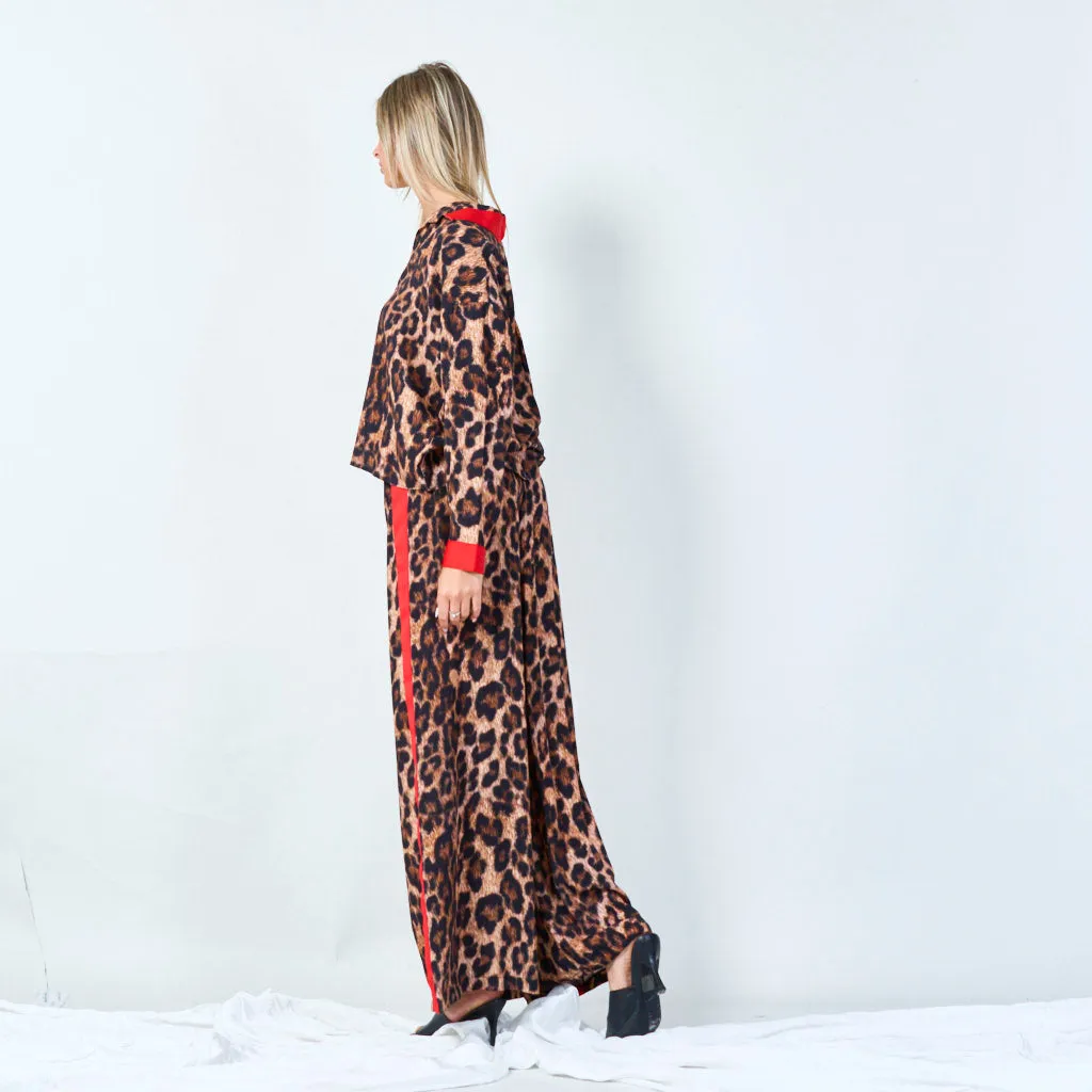 Chic leopard print set with bold accents wholesale