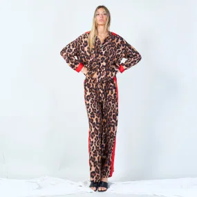 Chic leopard print set with bold accents wholesale