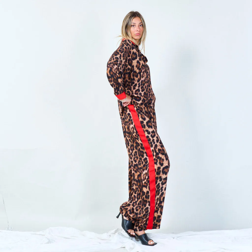 Chic leopard print set with bold accents wholesale