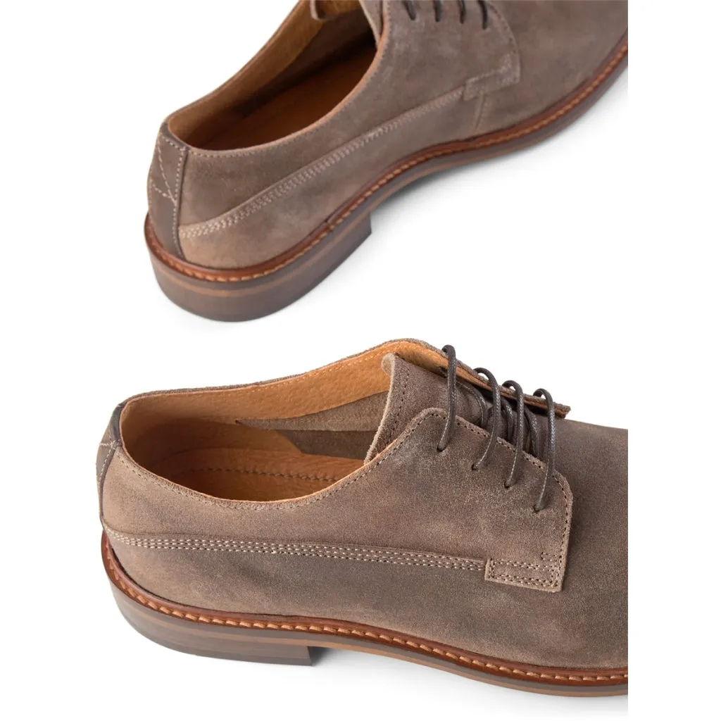 Nate Ruskinds Derby - TAUPE