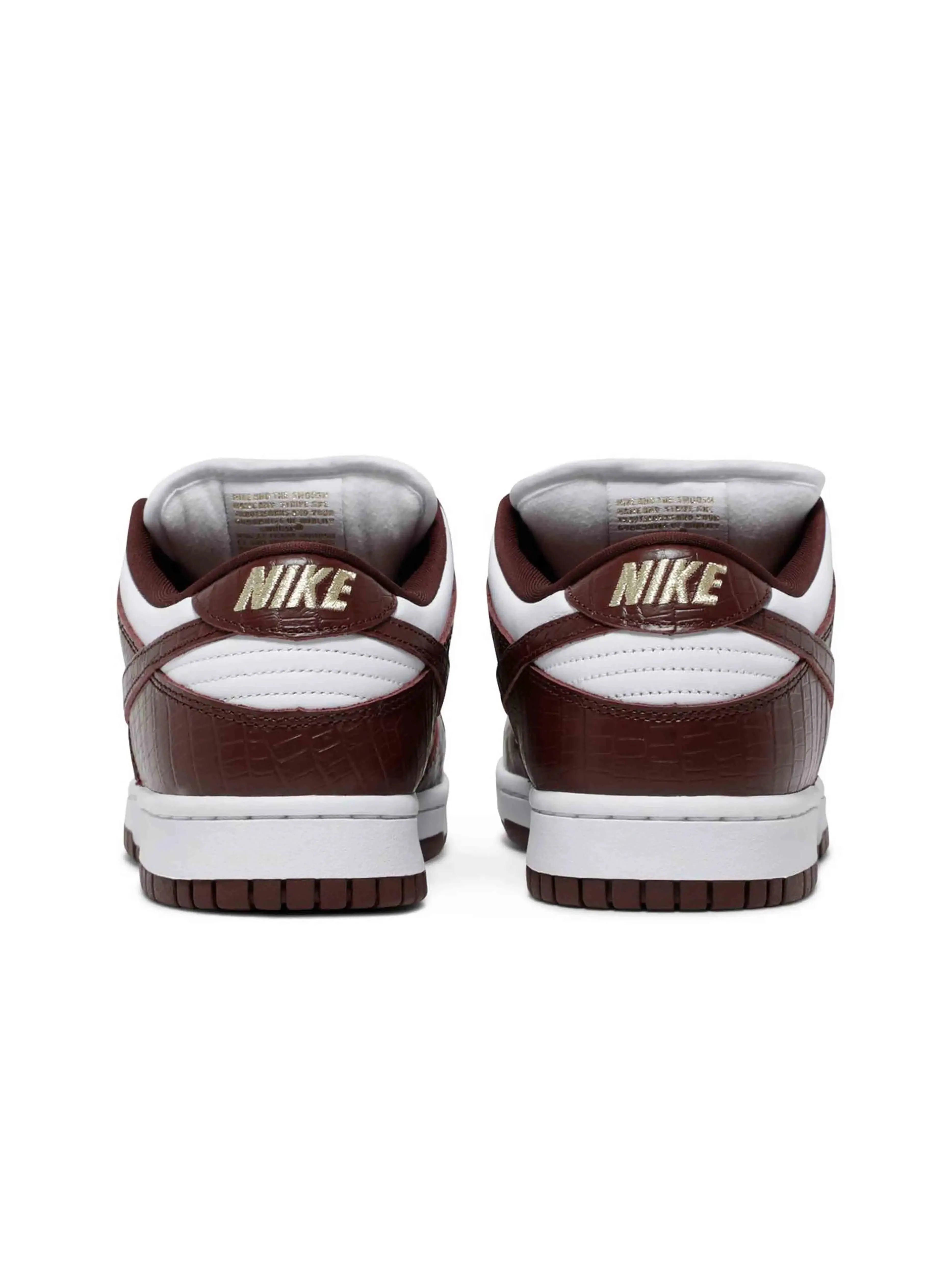 Nike SB Dunk Low Supreme Stars Barkroot Brown (2021)