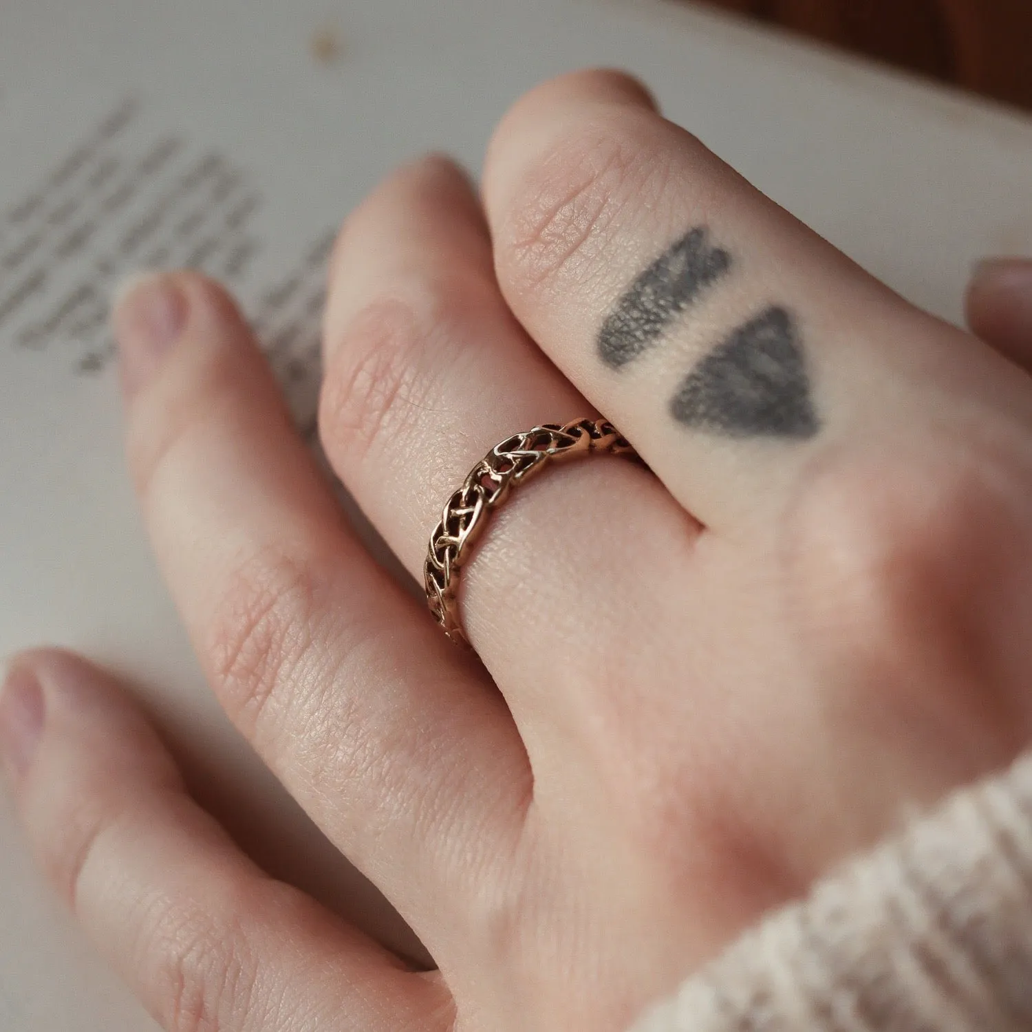 Vintage | Arista Band Ring