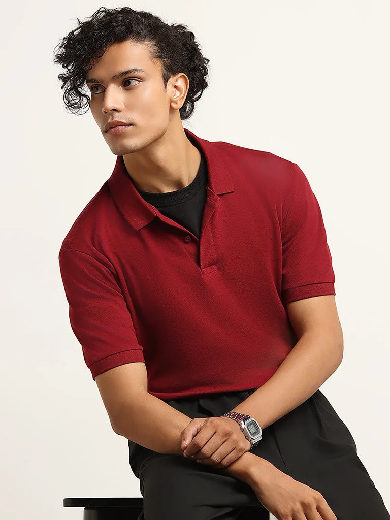 WES Casuals Maroon Cotton Blend Slim-Fit Polo T-Shirt